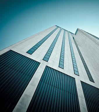 Gedung perkantoran tinggi