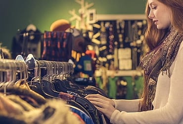 Tips Belanja Pakaian agar Lemari Tetap Rapi