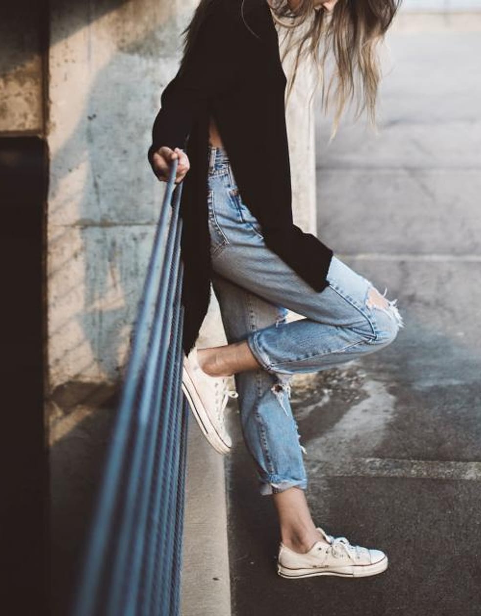 Jeans Sobek Biru