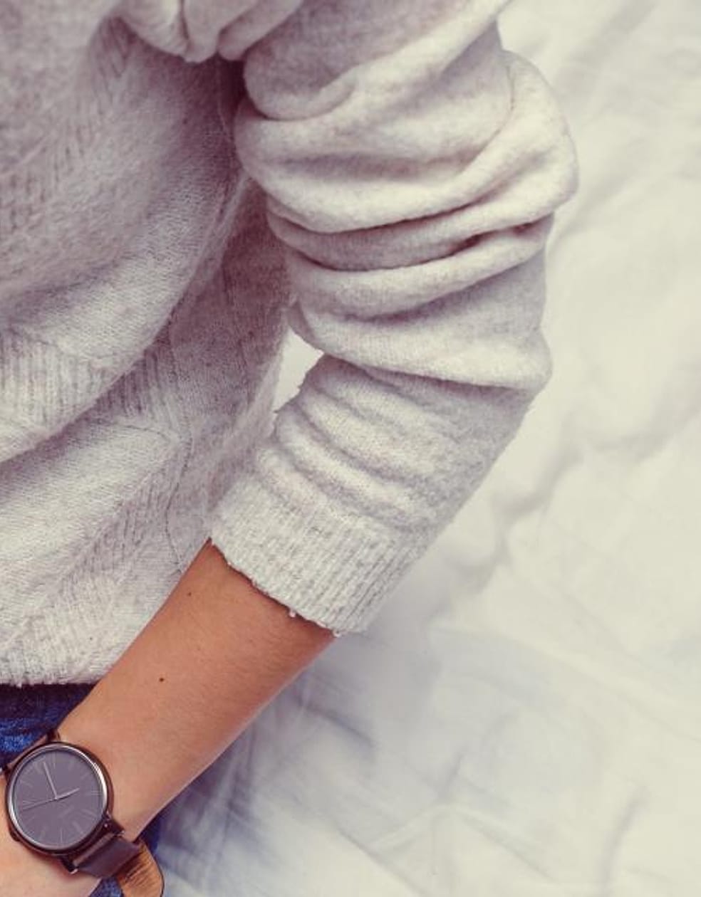 Sweater Rajut Krem