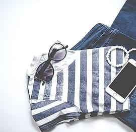 Kaos Garis Navy — Kaos