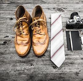 Sepatu Brogue Cokelat — Sepatu