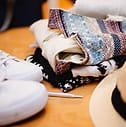 Sneakers Kanvas Putih