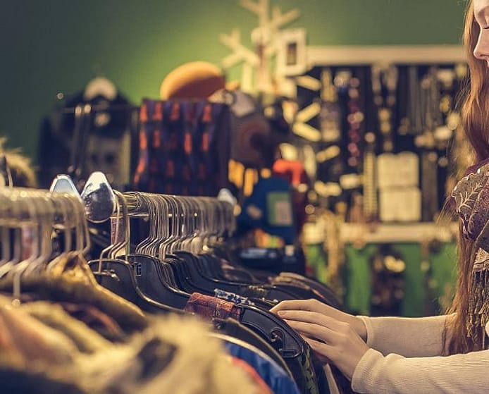 Suasana toko MDIX Fashion Sentosa