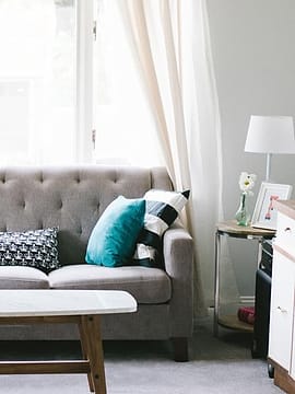 Sofa Kancing Abu-abu