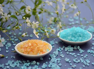 Perlengkapan spa