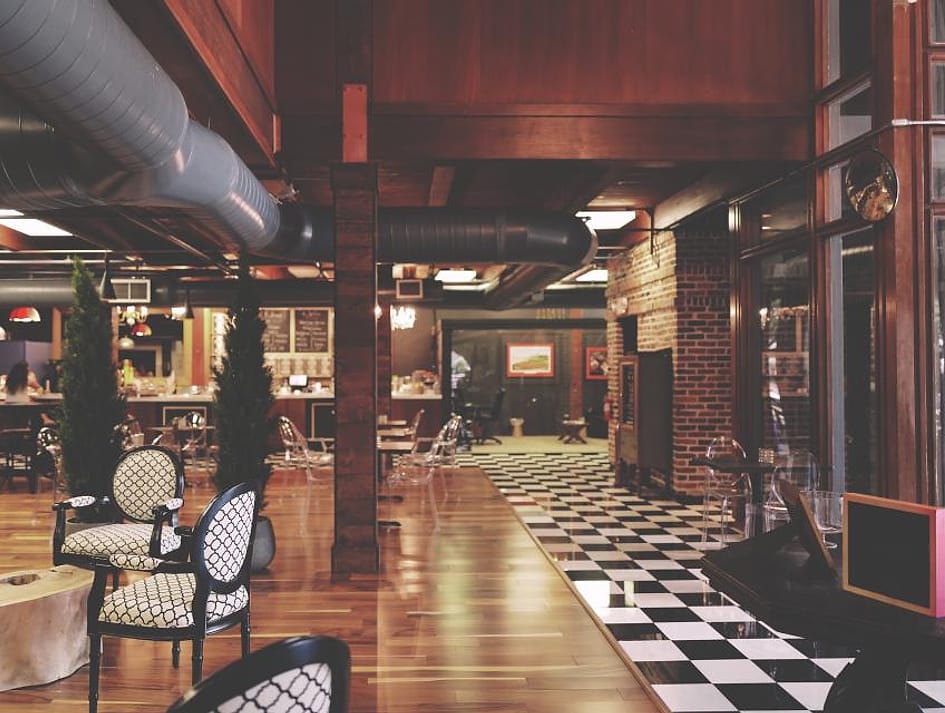 Ruang makan restoran