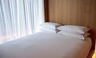 Kasur kamar