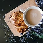 Scone dengan kopi