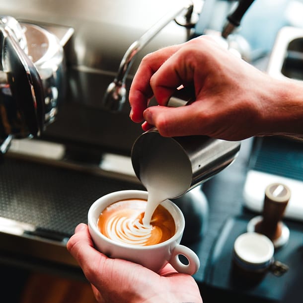 Brewing Coffee in Aeropress