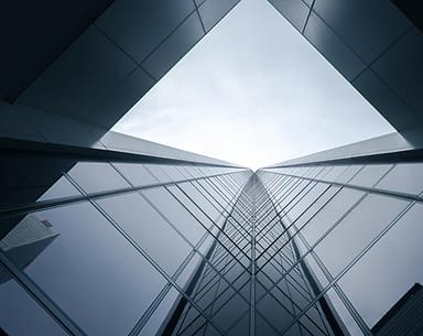 Menara kaca dilihat dari bawah