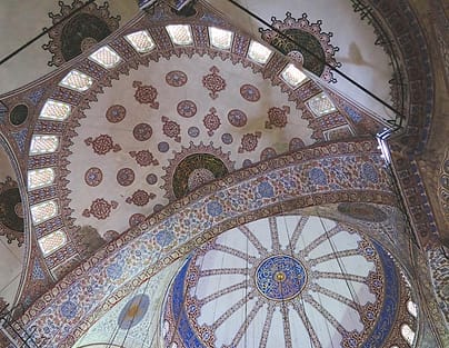 Kubah masjid dari dalam