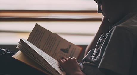Lembaran buku yang terbuka