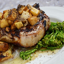 Steak panggang dengan kentang
