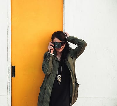Maya Lestari, Editor Foto